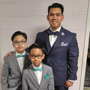 Meet your Posher, Christopher